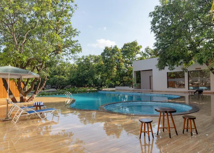 Gir Aatithya Clarks Inn