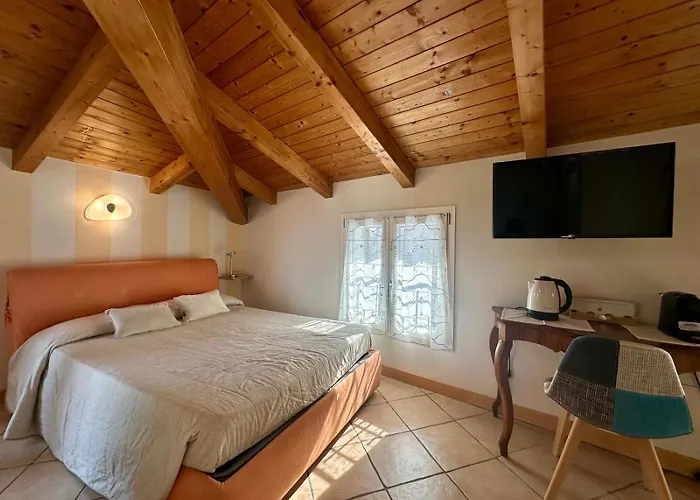 La Bouganville 2