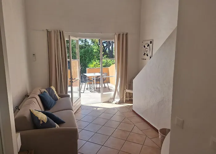Hotel les Bouis