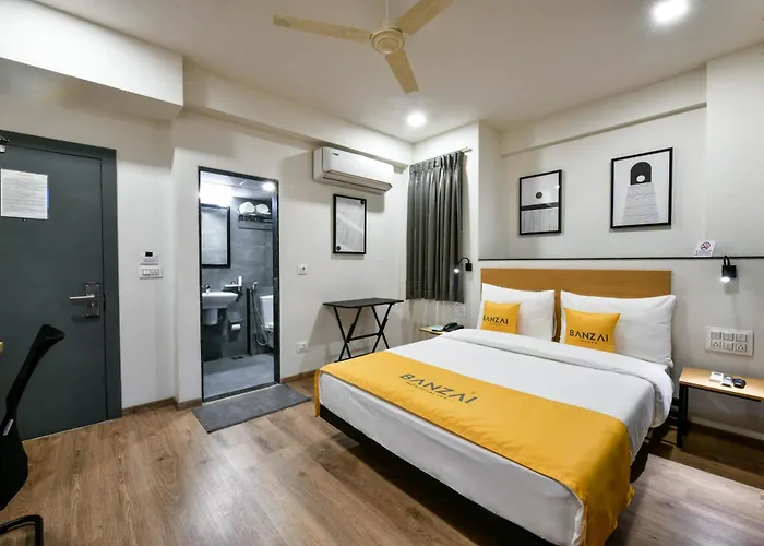 Hotel Banzai Rooms