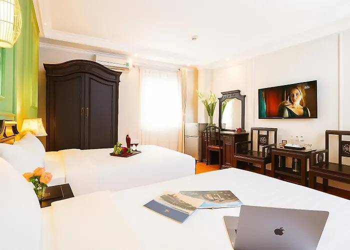 Sena Boutique Hotel & Travel