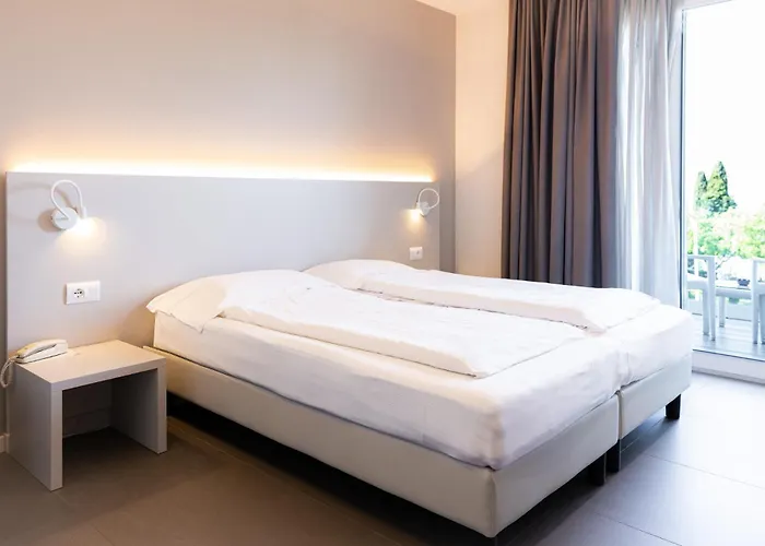 Hotel Paradiso
