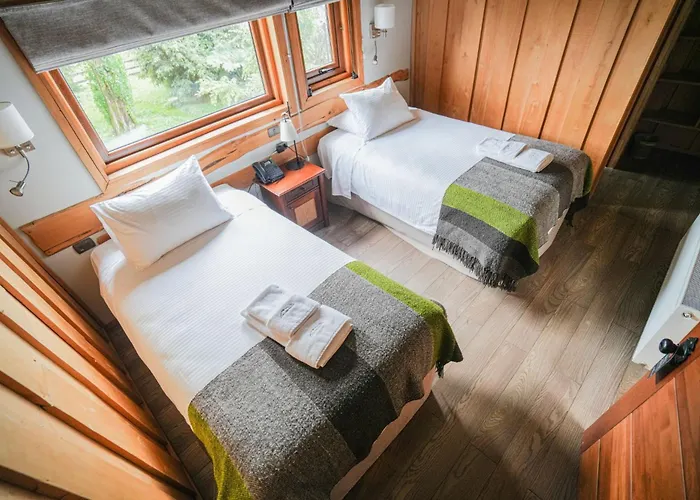 Alto Melimoyu Hotel & Patagonia