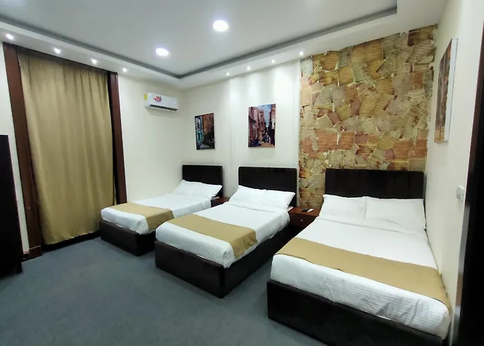 Talaat Harb Hotel