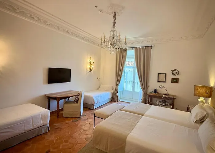 Casa Pizarro Hotel