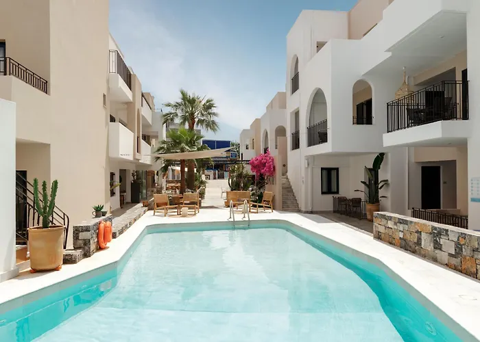Nami Hotel & Suites