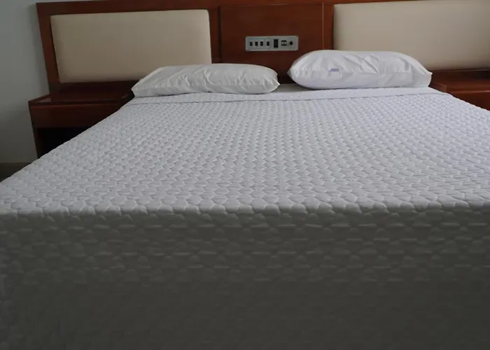Hotel Transcontinental