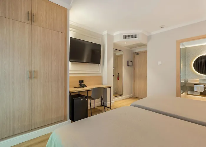 Hotel Miramar