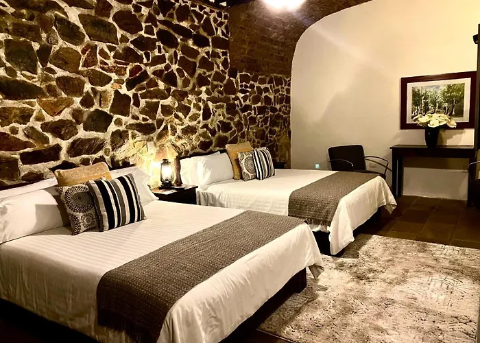 Hotel Mina Real