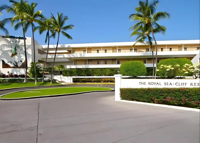 Wyndham Royal Sea Cliff Resort