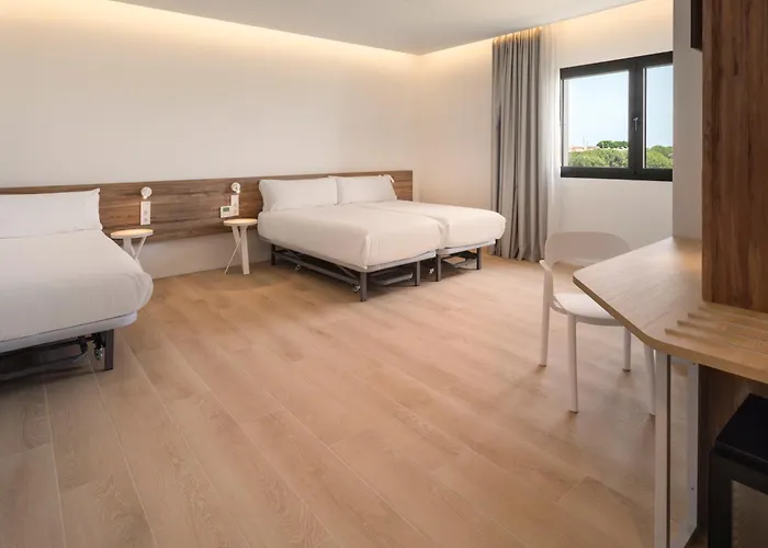 B&B HOTEL Sevilla Bormujos