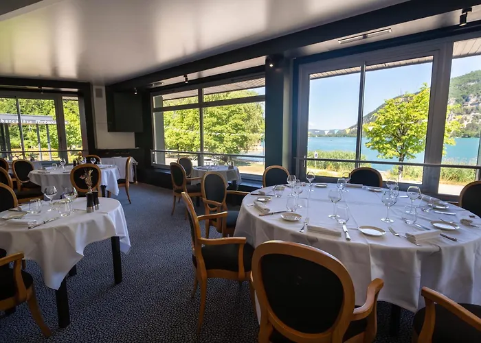 Logis Hotel L'Embarcadere