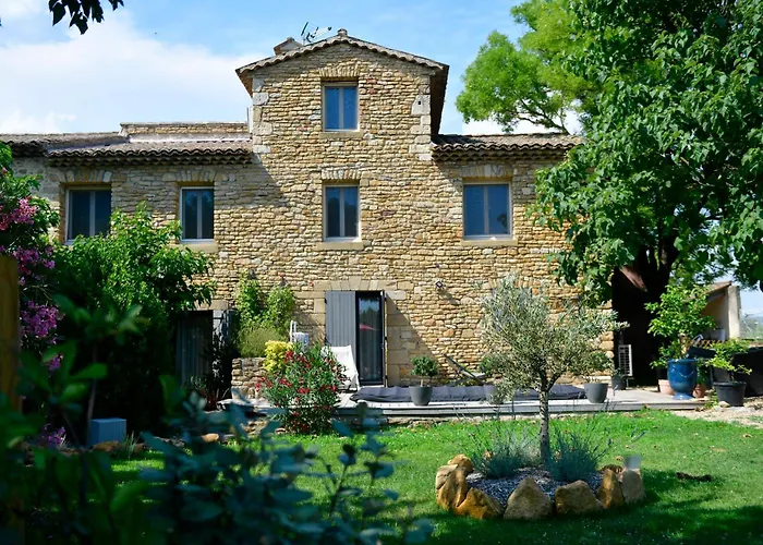 Le Mas Des Aigras - Hotel & Restaurant De Charme En Provence