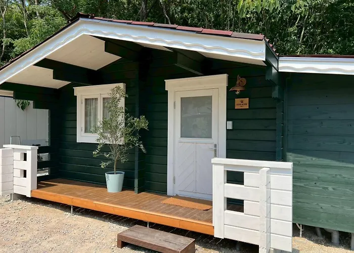 Naoshima Cottage