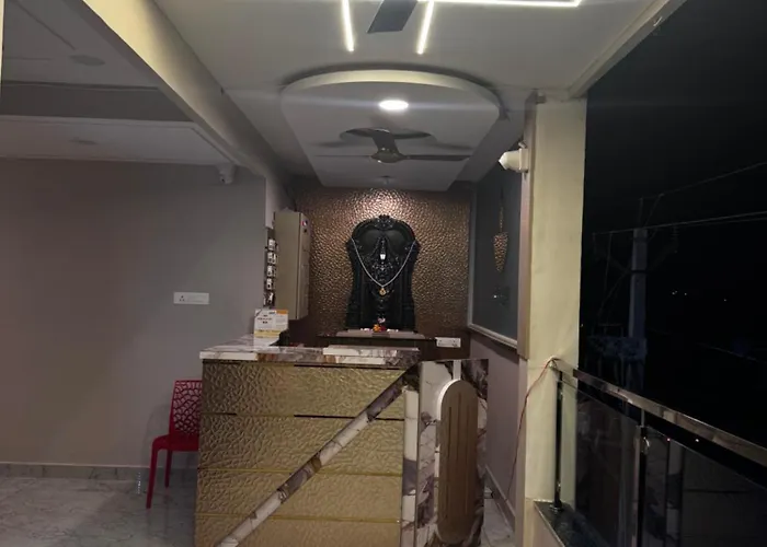 Hotel Sri Deepthi Lodge