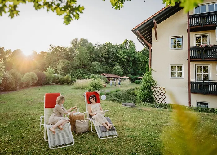 Hotel Sankt Leonhard - Dein Wohlfuehlort Zum Loslassen Und Kraftschoepfen