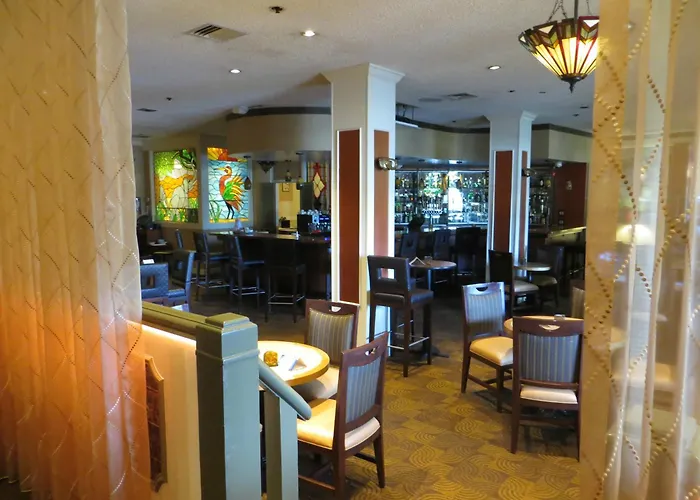 Best Western Plus Grosvenor Airport Hotel