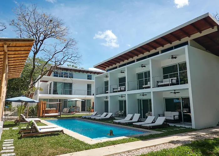 Ride On! Surf Hotel Nosara