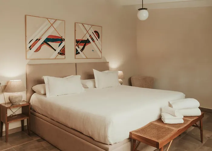 Rondaia, A Winery & Fincahotel-Agroturismo In Tramuntana