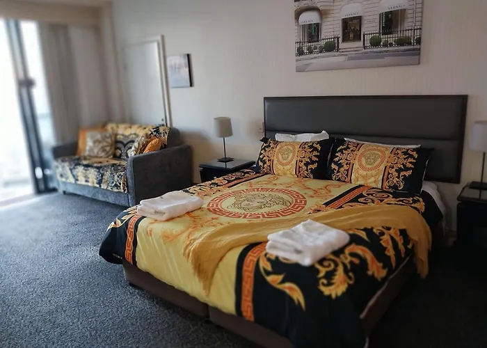 Luxury Privately Owned Ocean View Studio Oaks Gold Tower