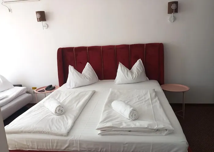 Rhc Royal Hotel