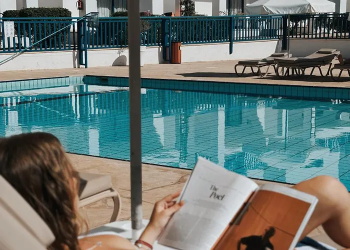 Kritamo Beach Hotel Apartments