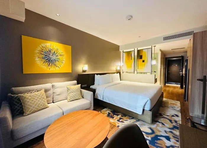 Amoresuite Hotel Residences At Acqua