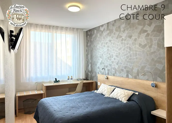 Logis Hotel Le Laurier Fleuri