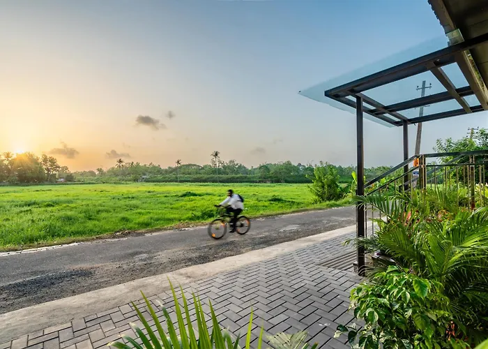 Airnest Airport Residency