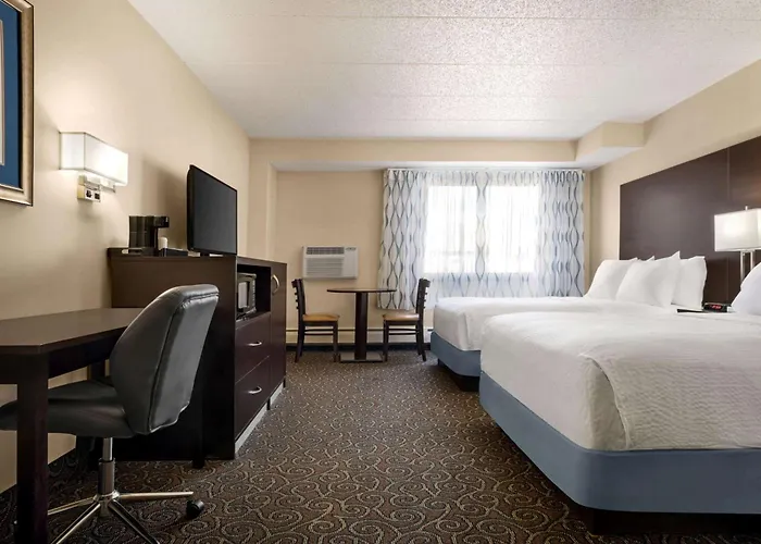 Days Inn By Wyndham Fort Collins