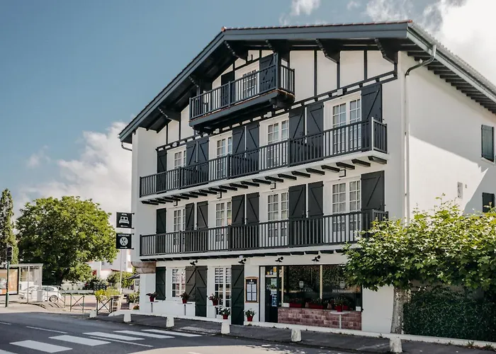 Hotel Trinquet