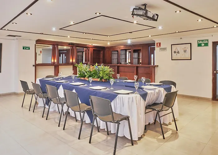 Hotel Virrey Central