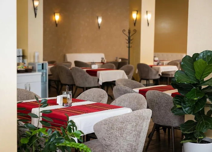 Rome Palace Deluxe Slantschew brjag