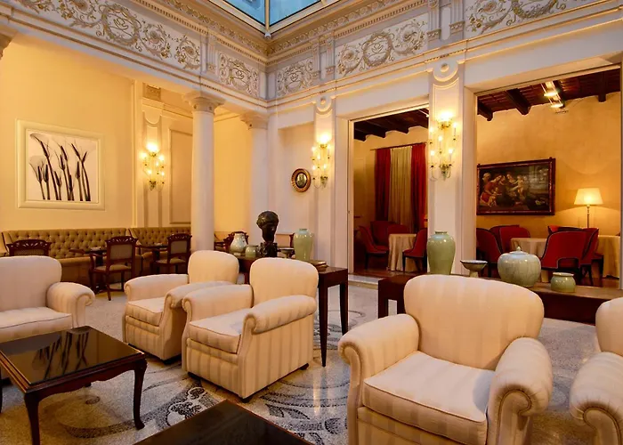 Hotel Corona D'Oro 1890