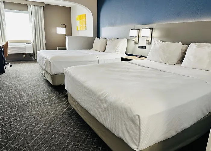 Comfort Suites Denver North - Westminster