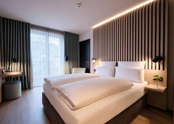4K - Rooftop-Pool Und Klimatisierte Zimmer