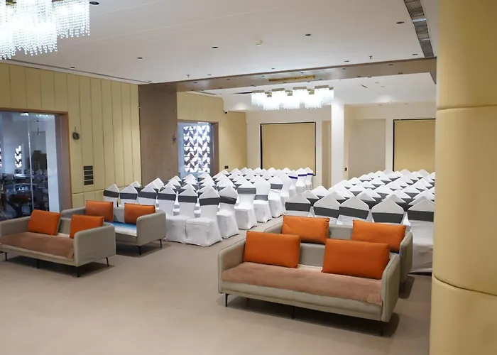 Vijay Vilas Hotel