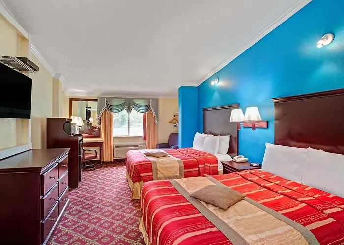 Days Inn By Wyndham Nanuet / Spring Valley