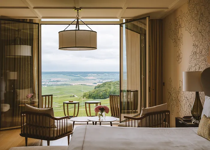 Royal Champagne Hotel&Spa