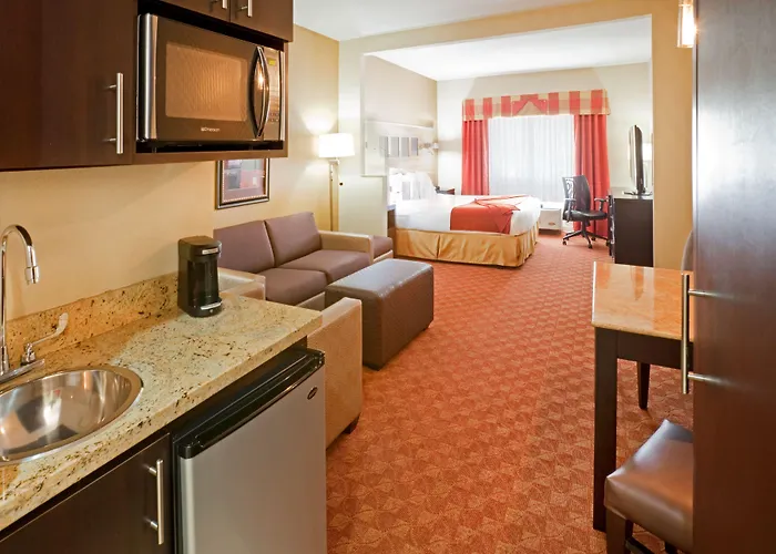 Holiday Inn Express & Suites Plano West - Frisco By Ihg