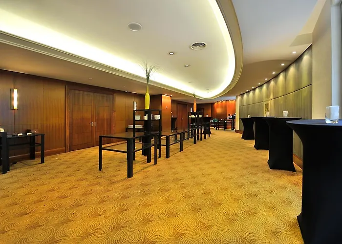 Regent Warsaw Hotel