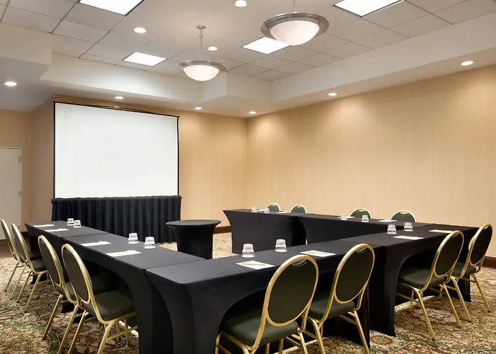 Hilton Garden Inn Fairfax