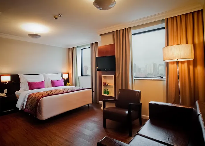 Blue Tree Premium Faria Lima