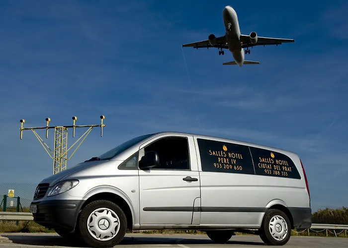 Salles Ciutat Del Prat Barcelona Airport