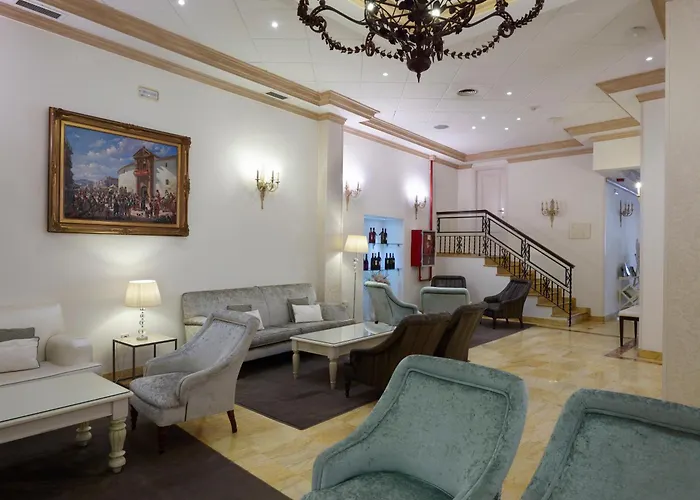 Hotel Maestranza