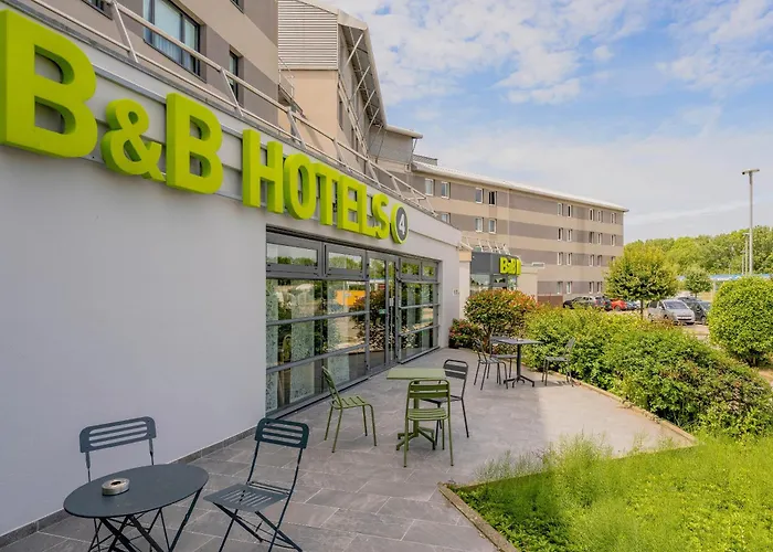B&B HOTEL Calais Terminal Cité Europe 4 étoiles