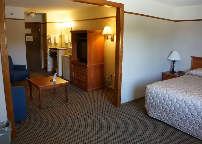 Luxury Inn & Suites