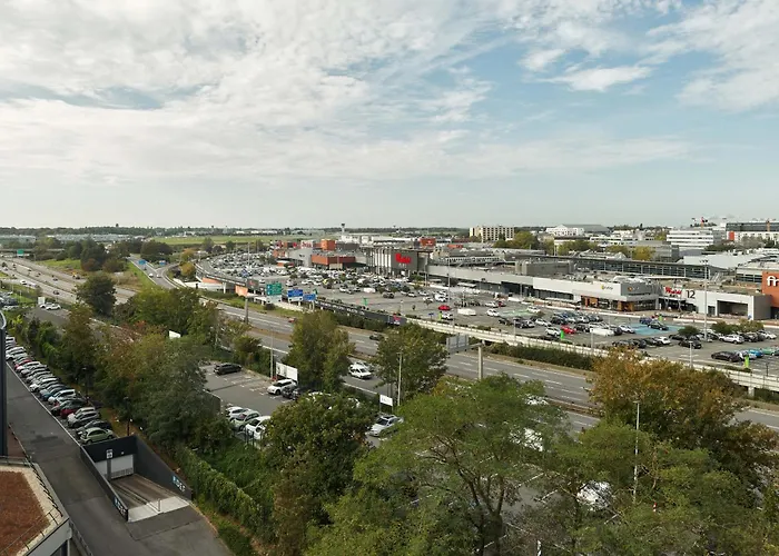 B&B HOTEL Vélizy Est