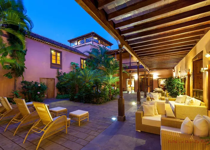 Hotel Livvo La Quinta Roja