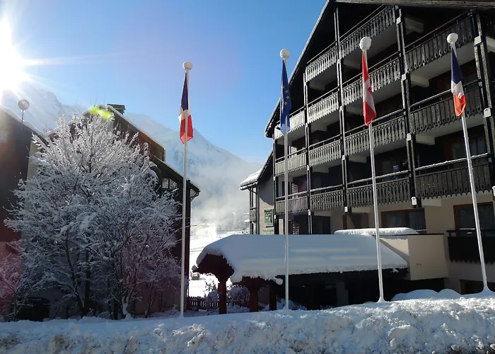 Les Balcons du Savoy